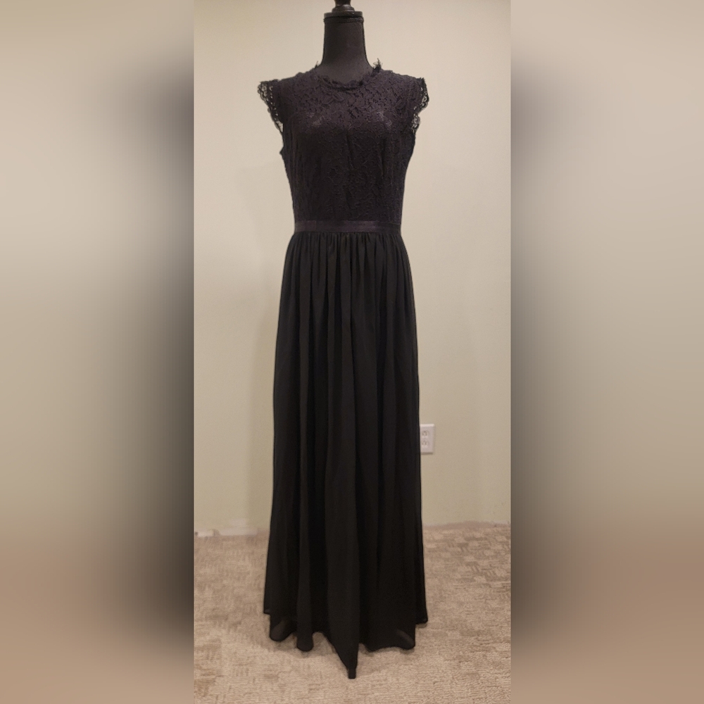 Elegant Black Evening Dress
